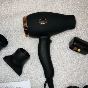 Ion Luxe Coconut Infused Ceramic Compact Dryer 1875 watts Ion Luxe Professional Ceramic Compact Travel Hair Dryer  main image 4